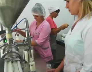 Сироварня «Коза Чка» встановила лінію розливу для йогуртів